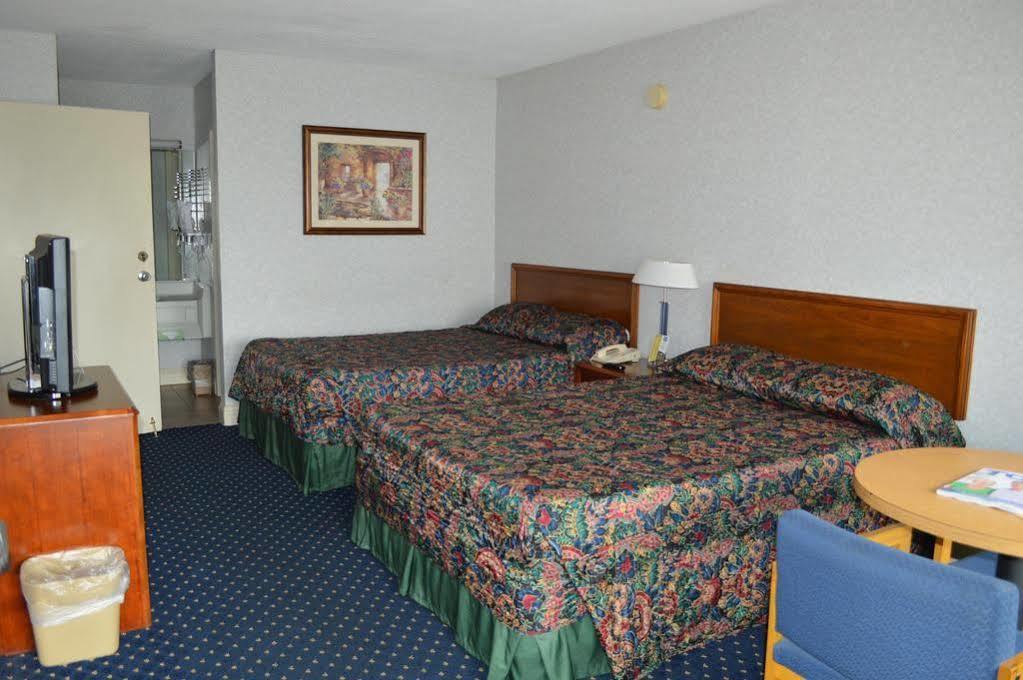 Hotel Bluegrass Extended