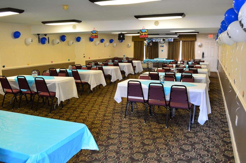 Hotel Bluegrass Extended
