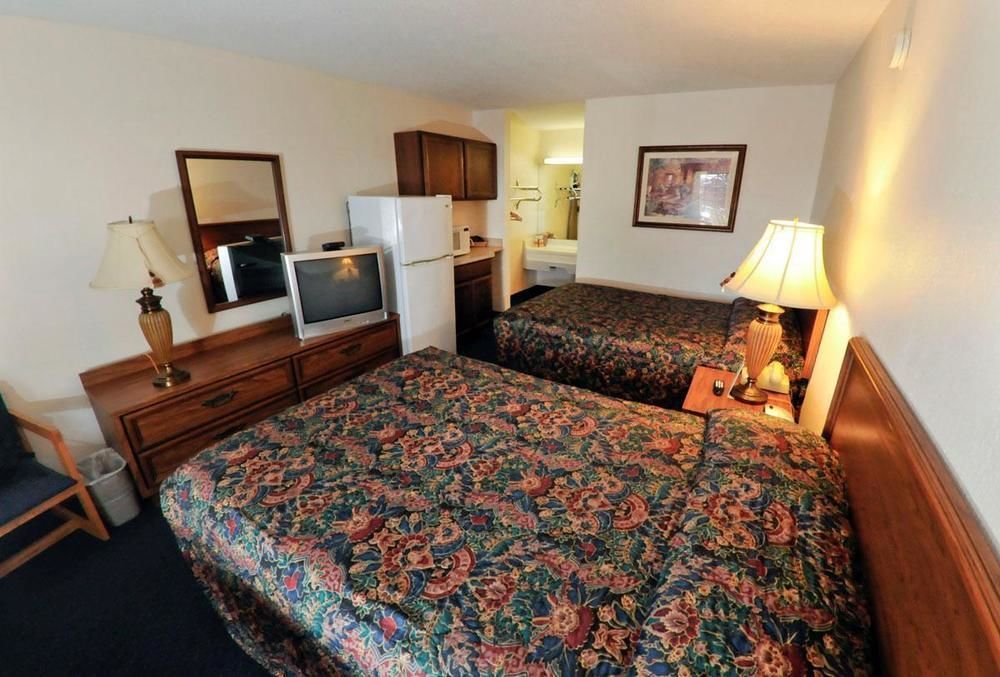 Hotel Bluegrass Extended 2*