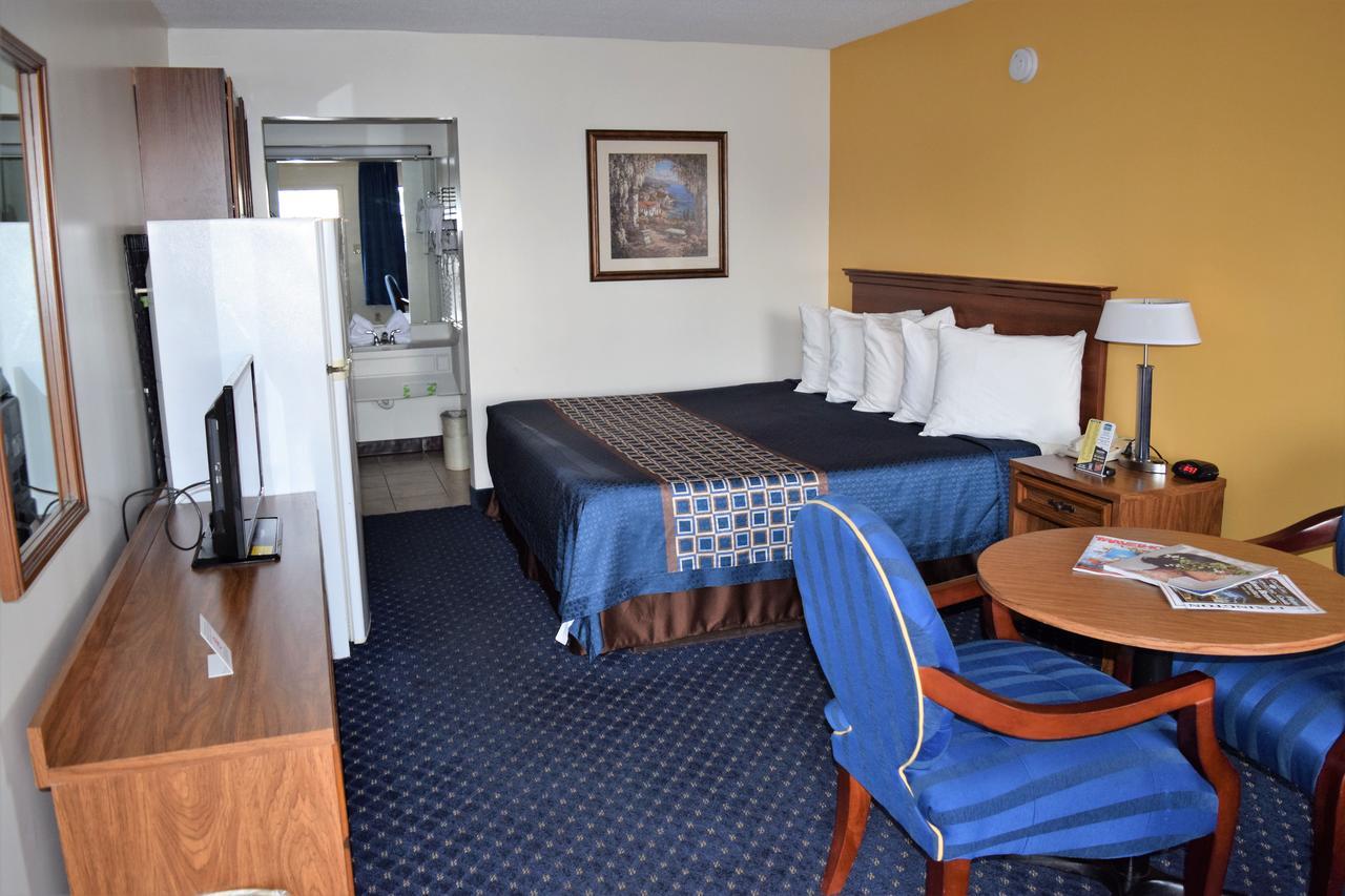 Bluegrass Extended Hotel 2*