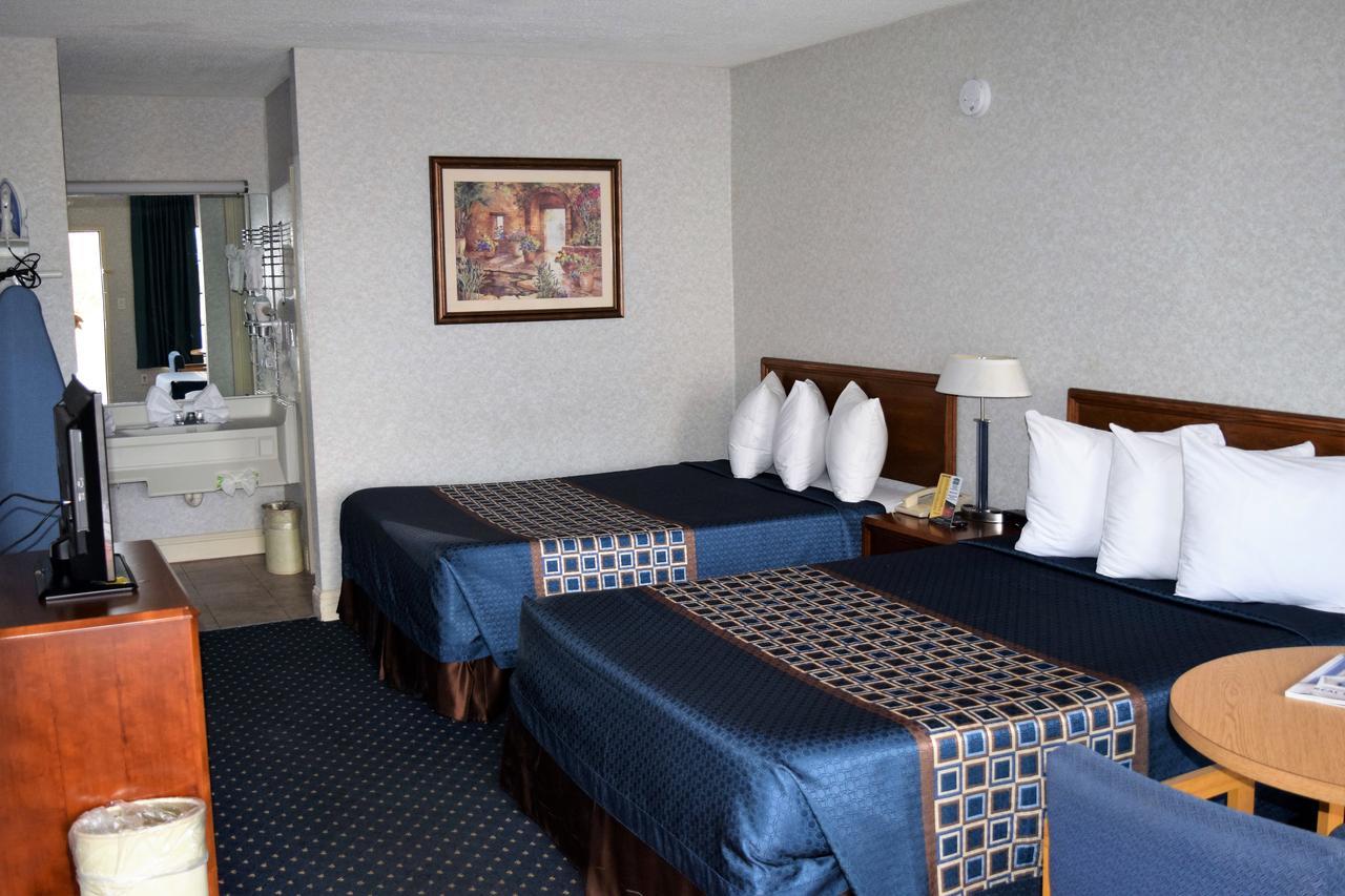 Hotel Bluegrass Extended 2*